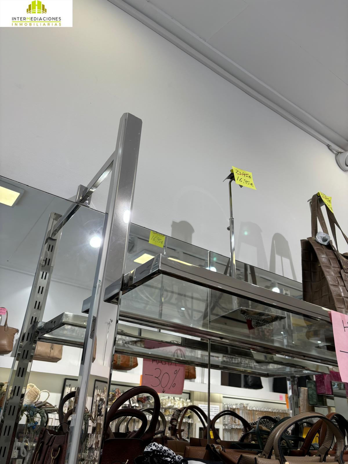 For rent of commercial in Albacete