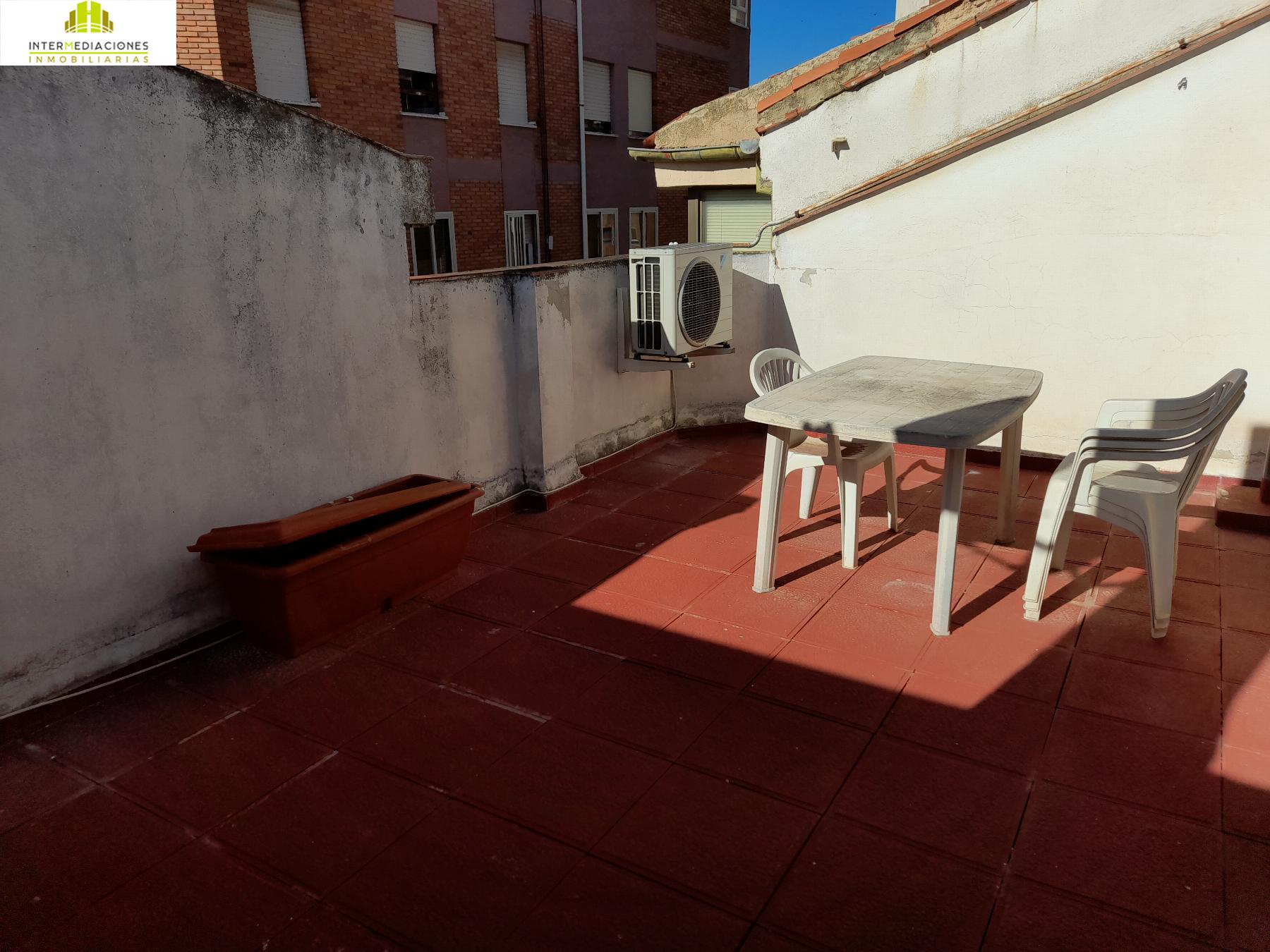 For sale of duplex in Albacete