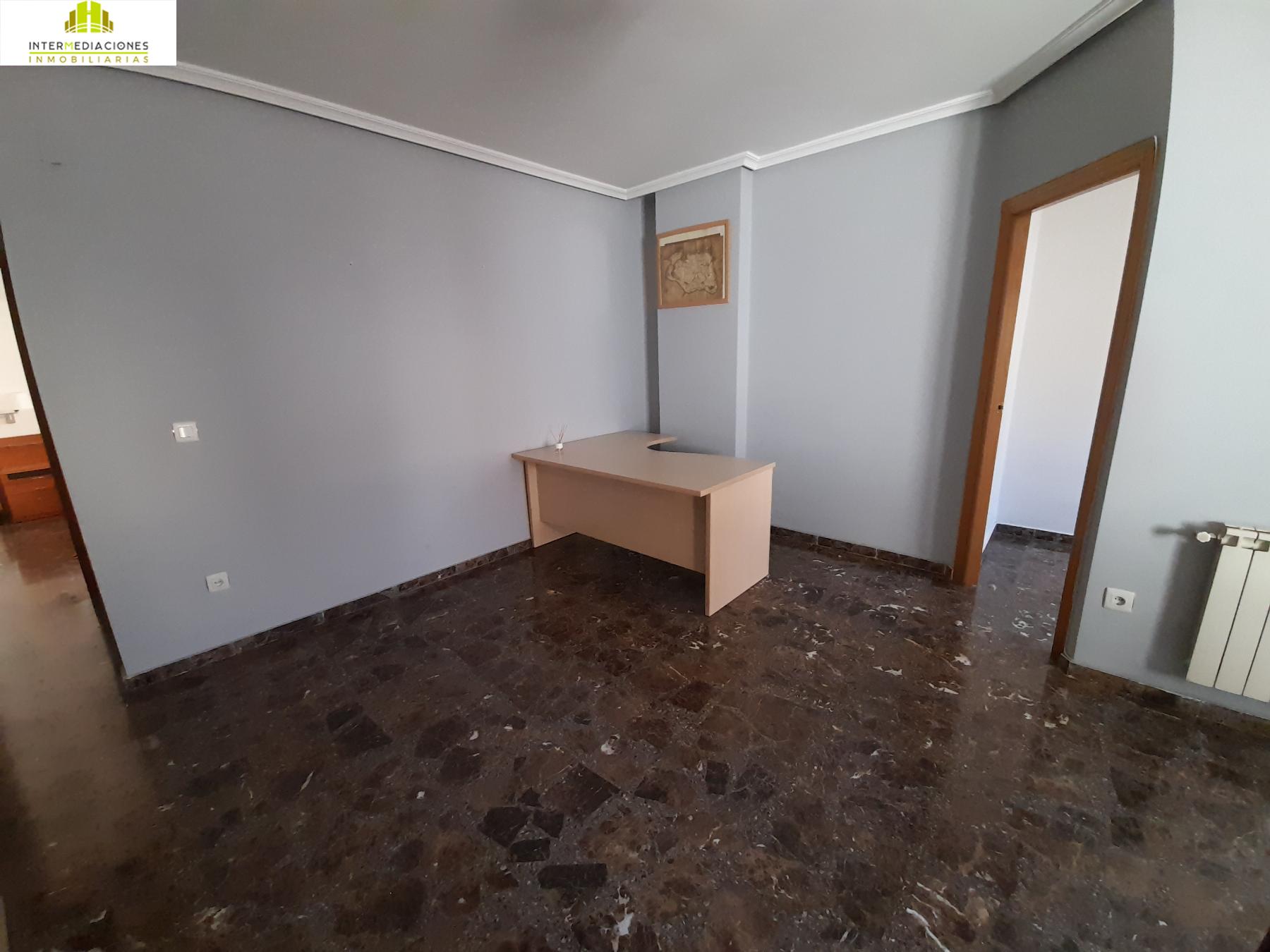 For sale of duplex in Albacete