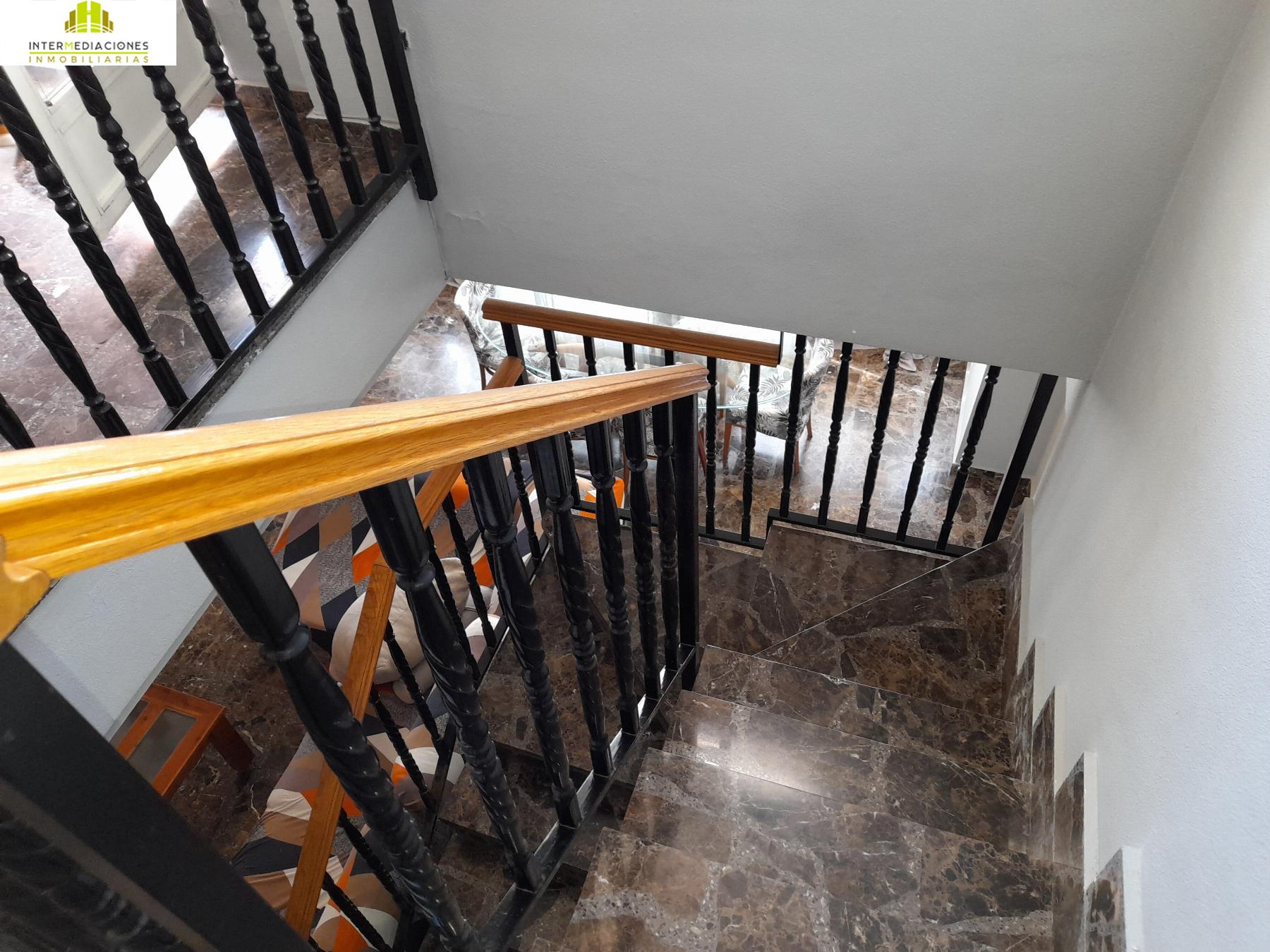 For sale of duplex in Albacete