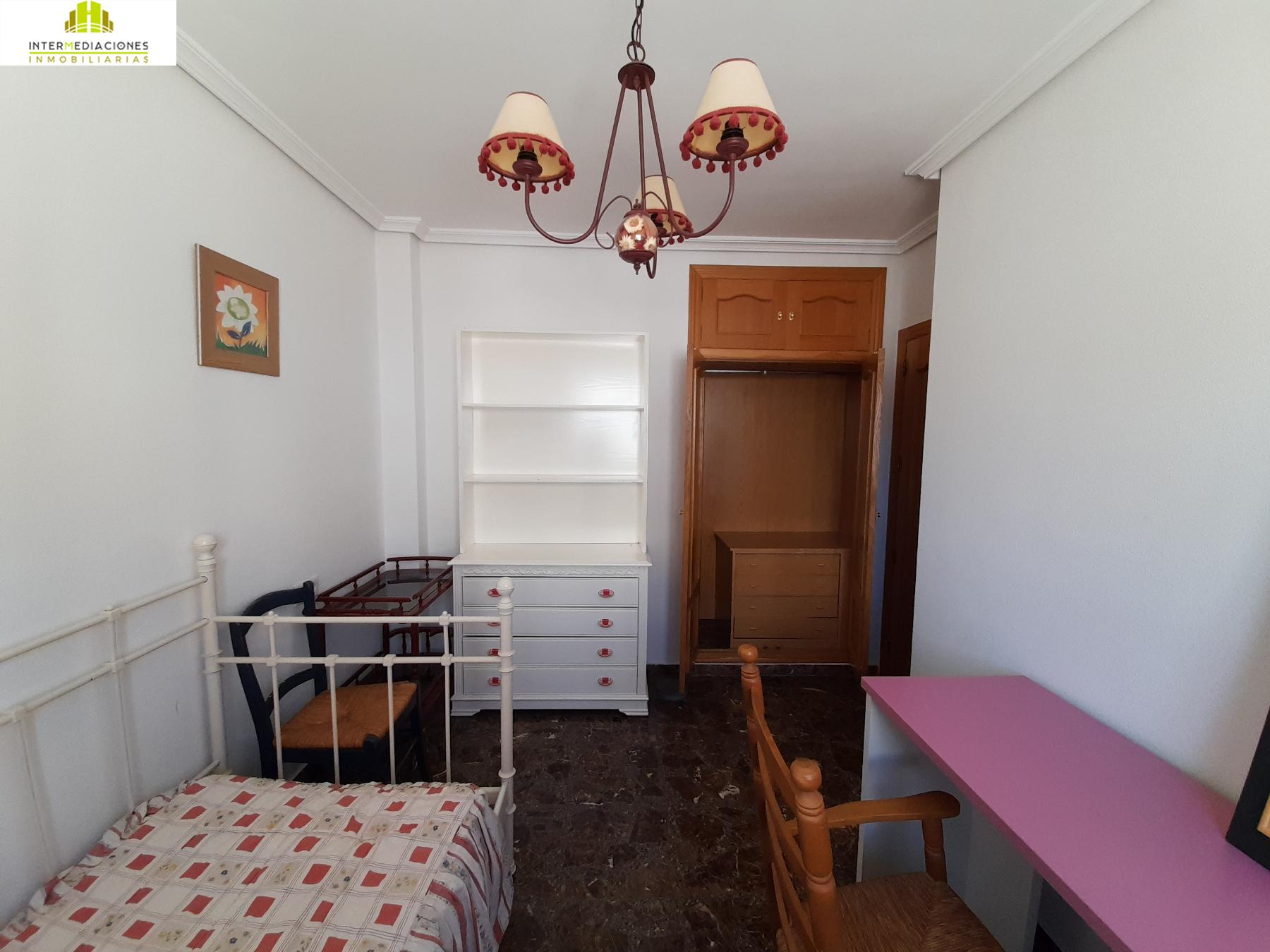 For sale of duplex in Albacete