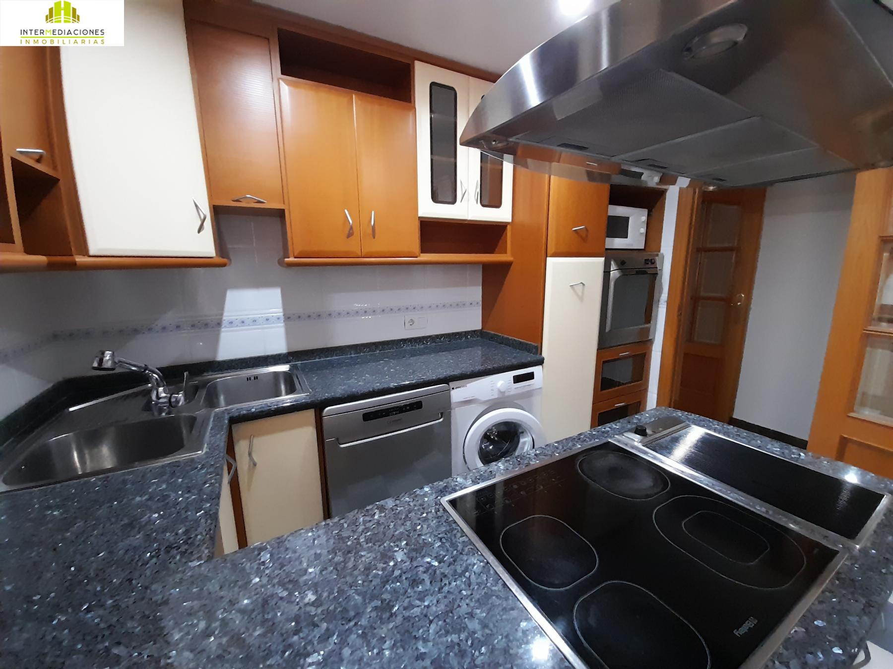 For sale of duplex in Albacete