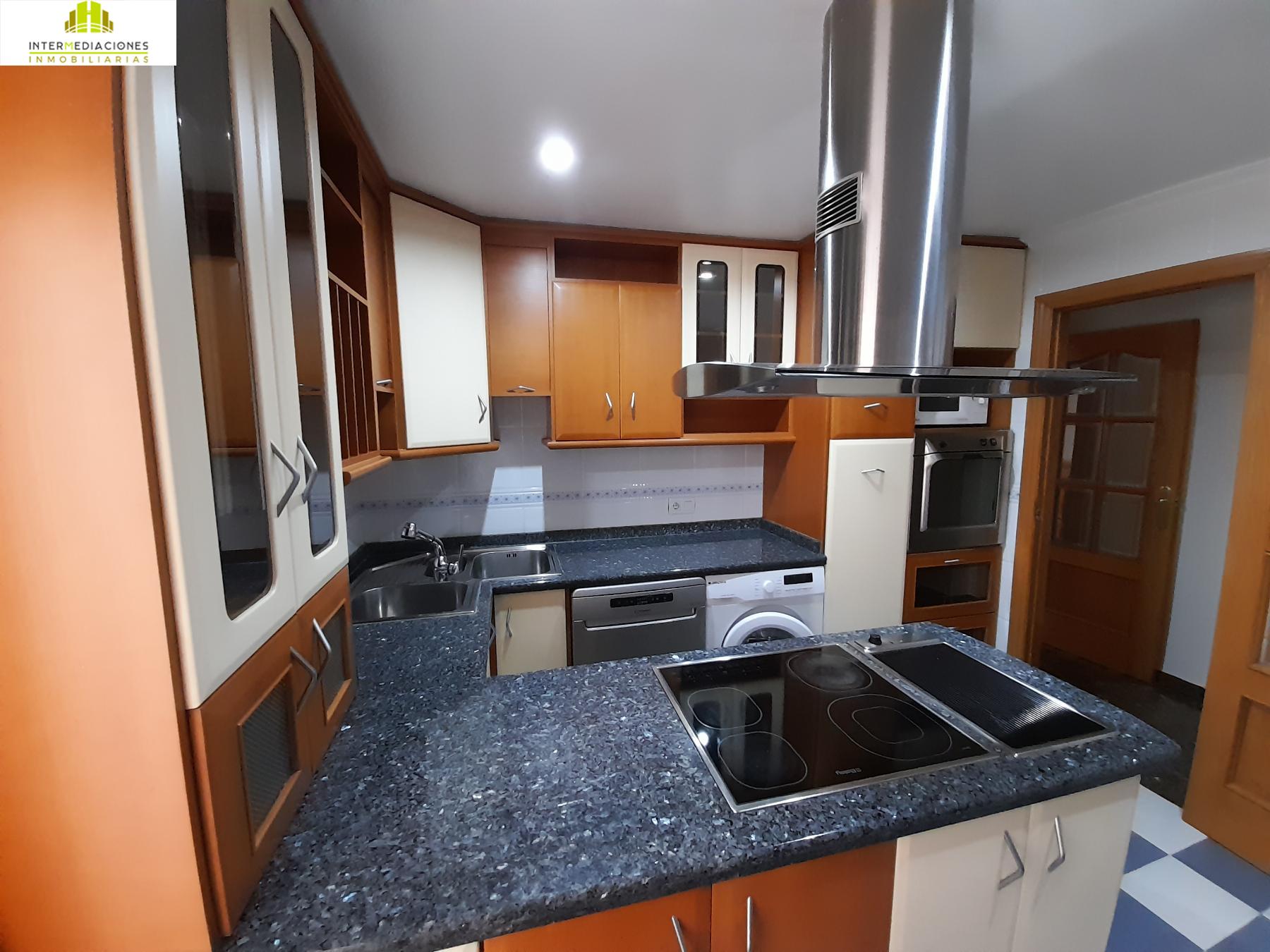 For sale of duplex in Albacete