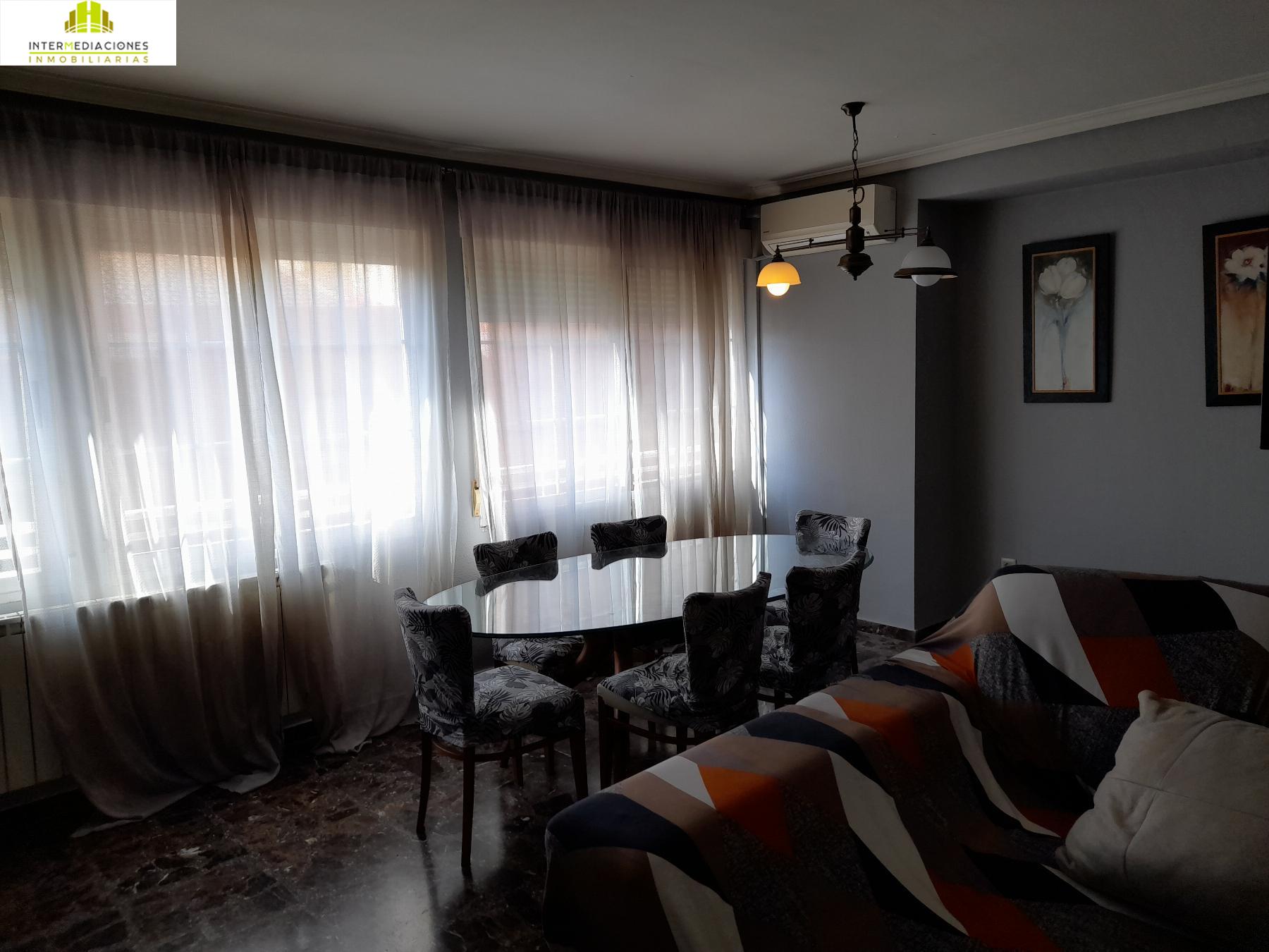 For sale of duplex in Albacete