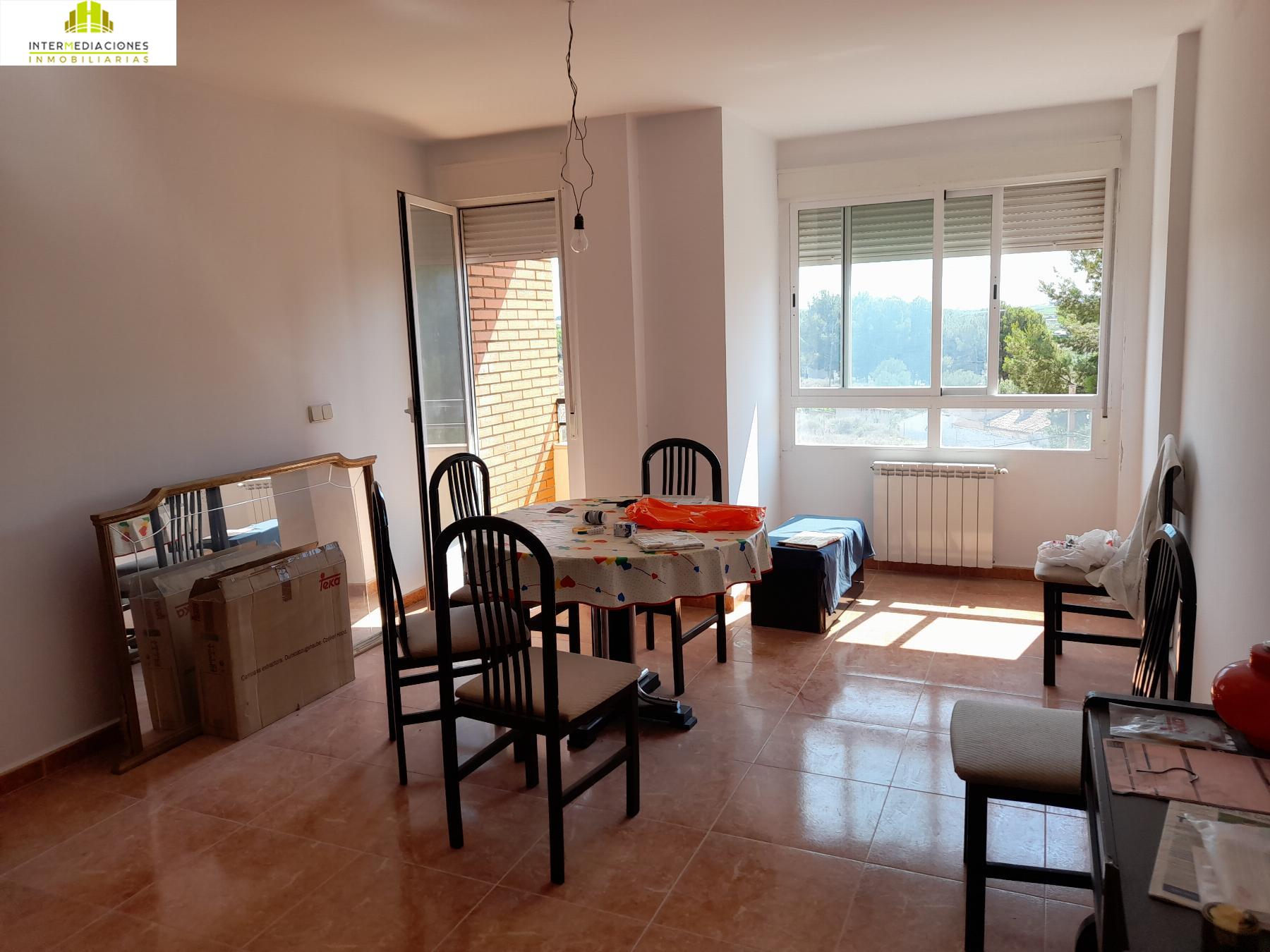 For sale of penthouse in Tobarra