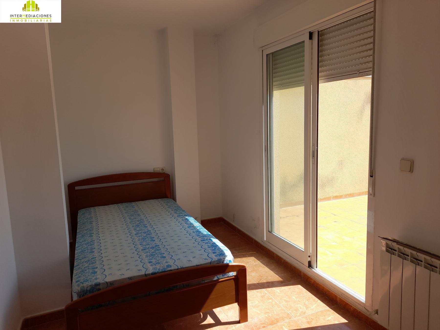 For sale of penthouse in Tobarra