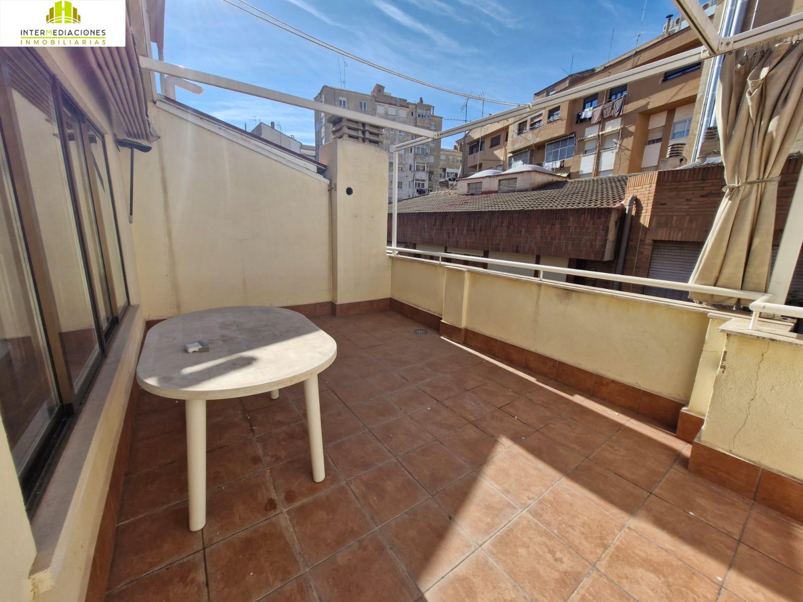 For sale of penthouse in Albacete