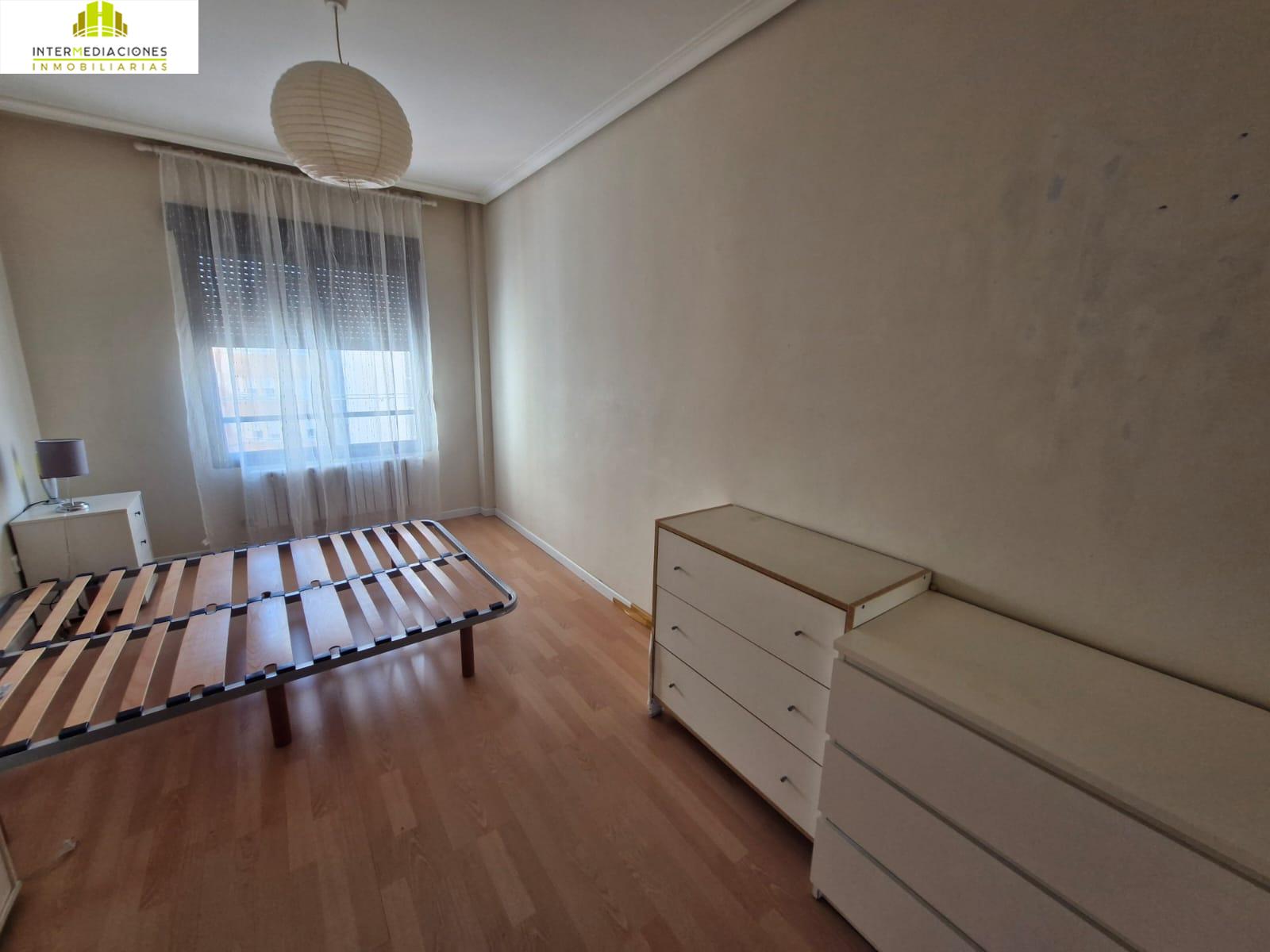 For sale of penthouse in Albacete