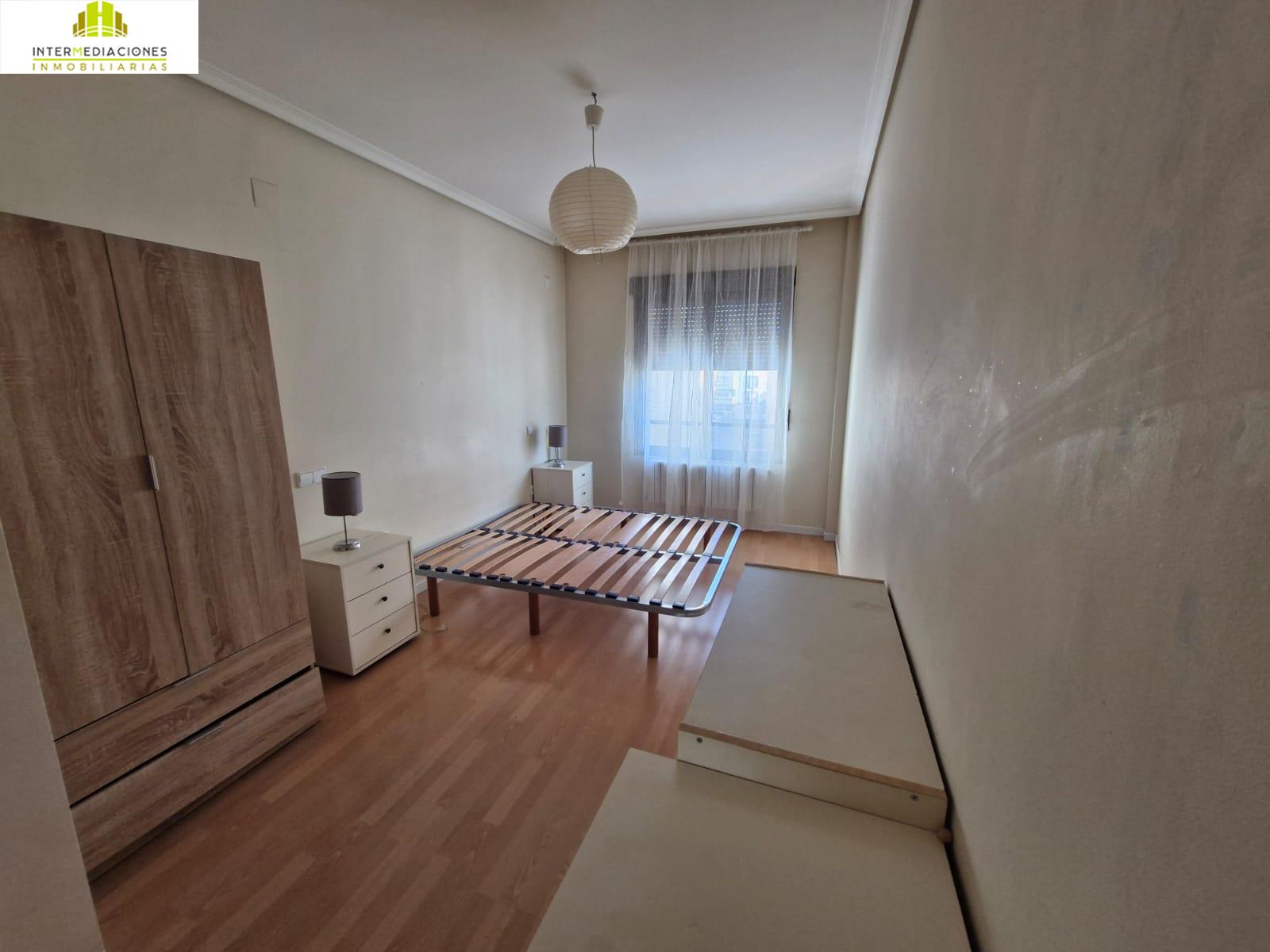 For sale of penthouse in Albacete