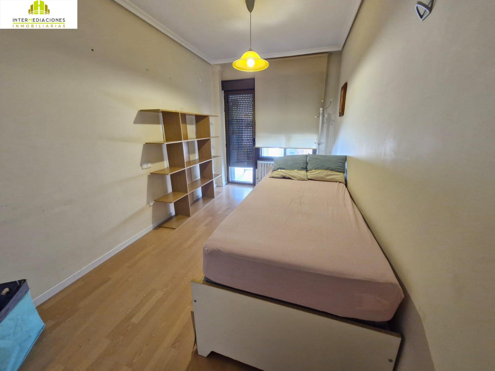 For sale of penthouse in Albacete