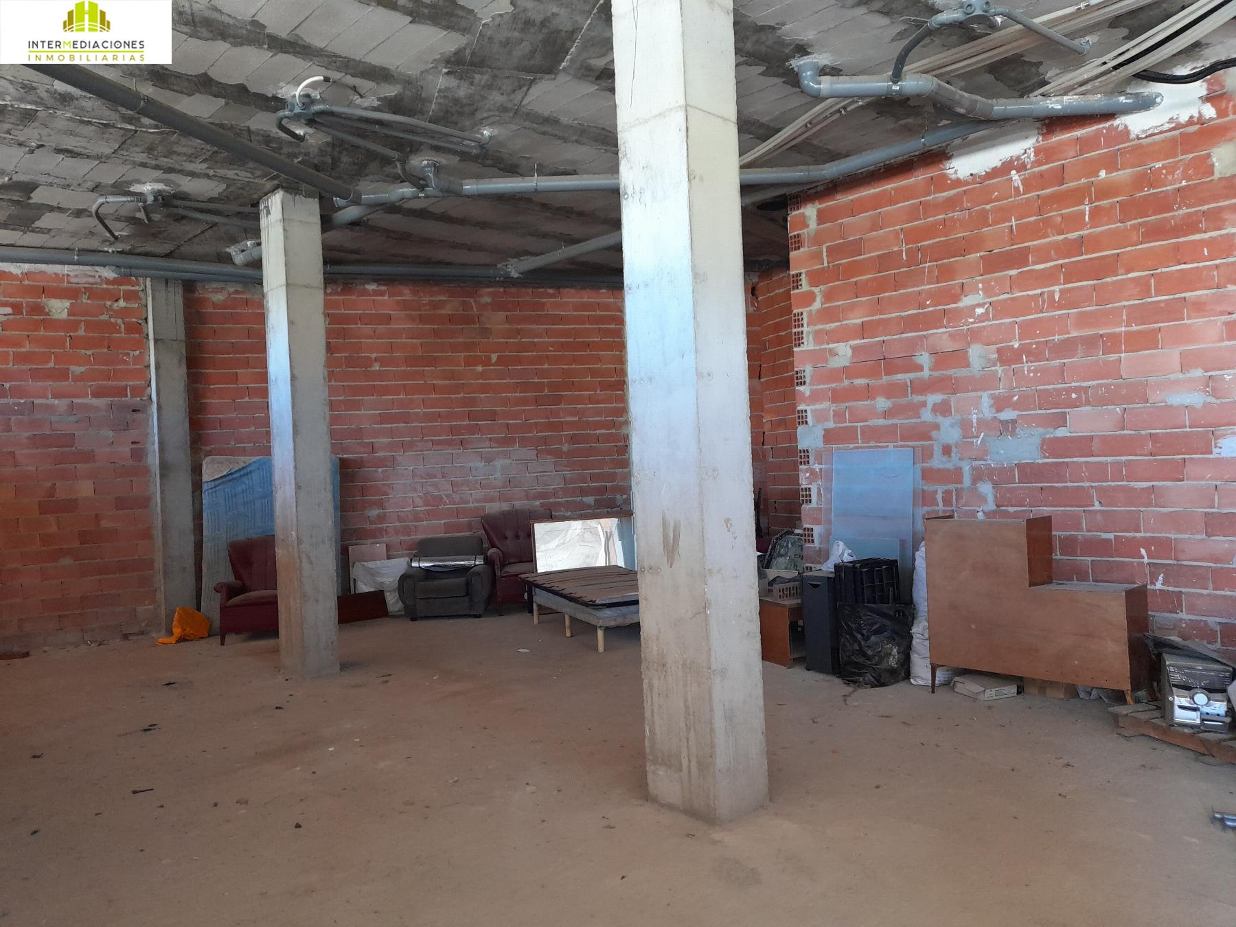 For sale of commercial in Tobarra