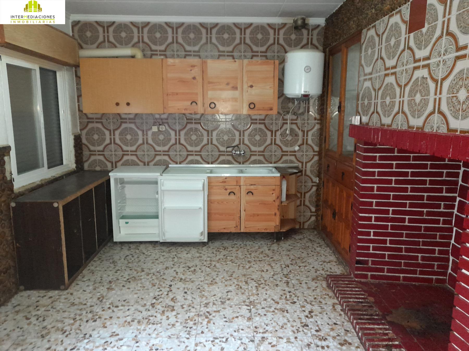For sale of flat in Lezuza