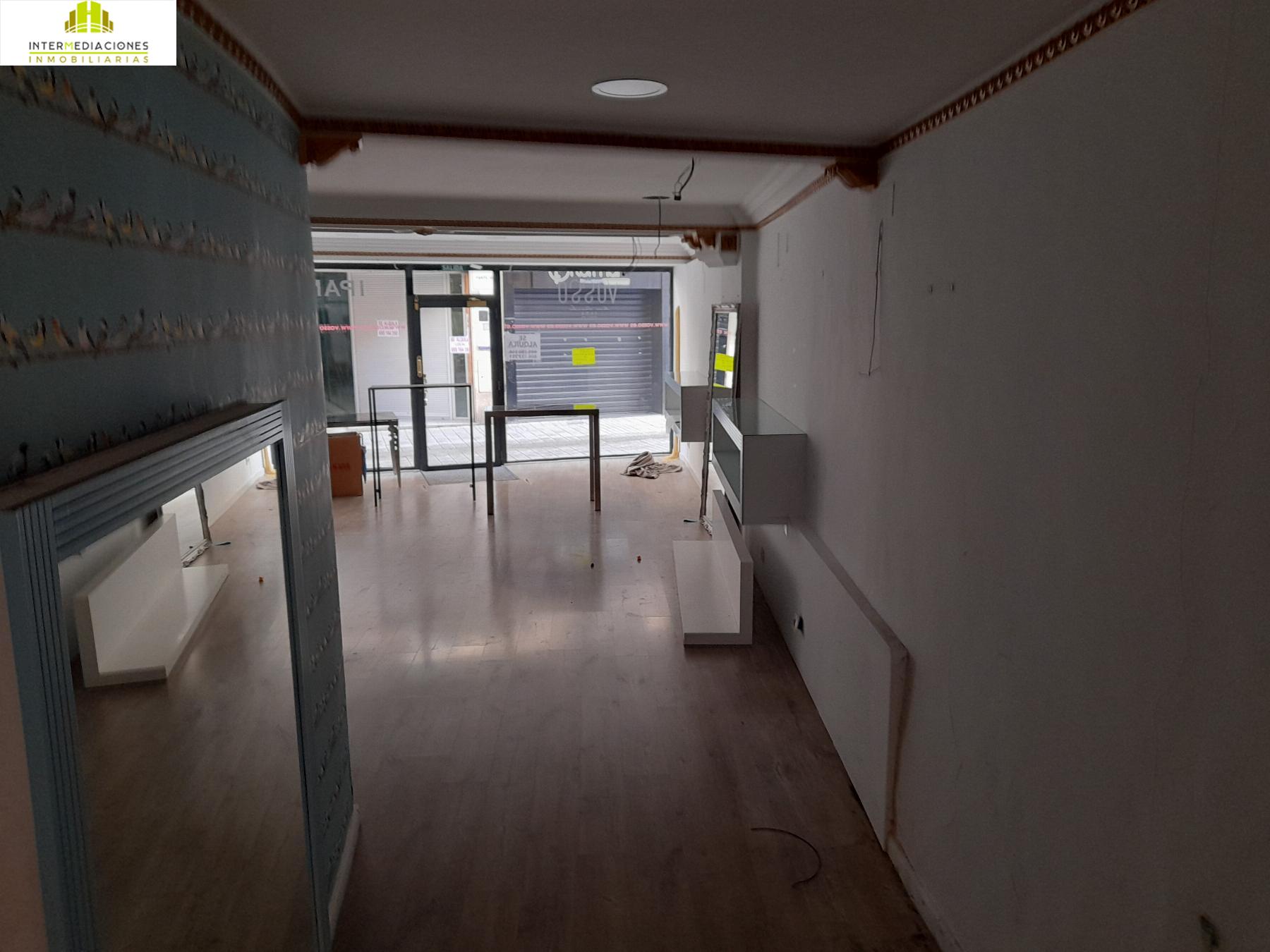 For rent of commercial in Albacete