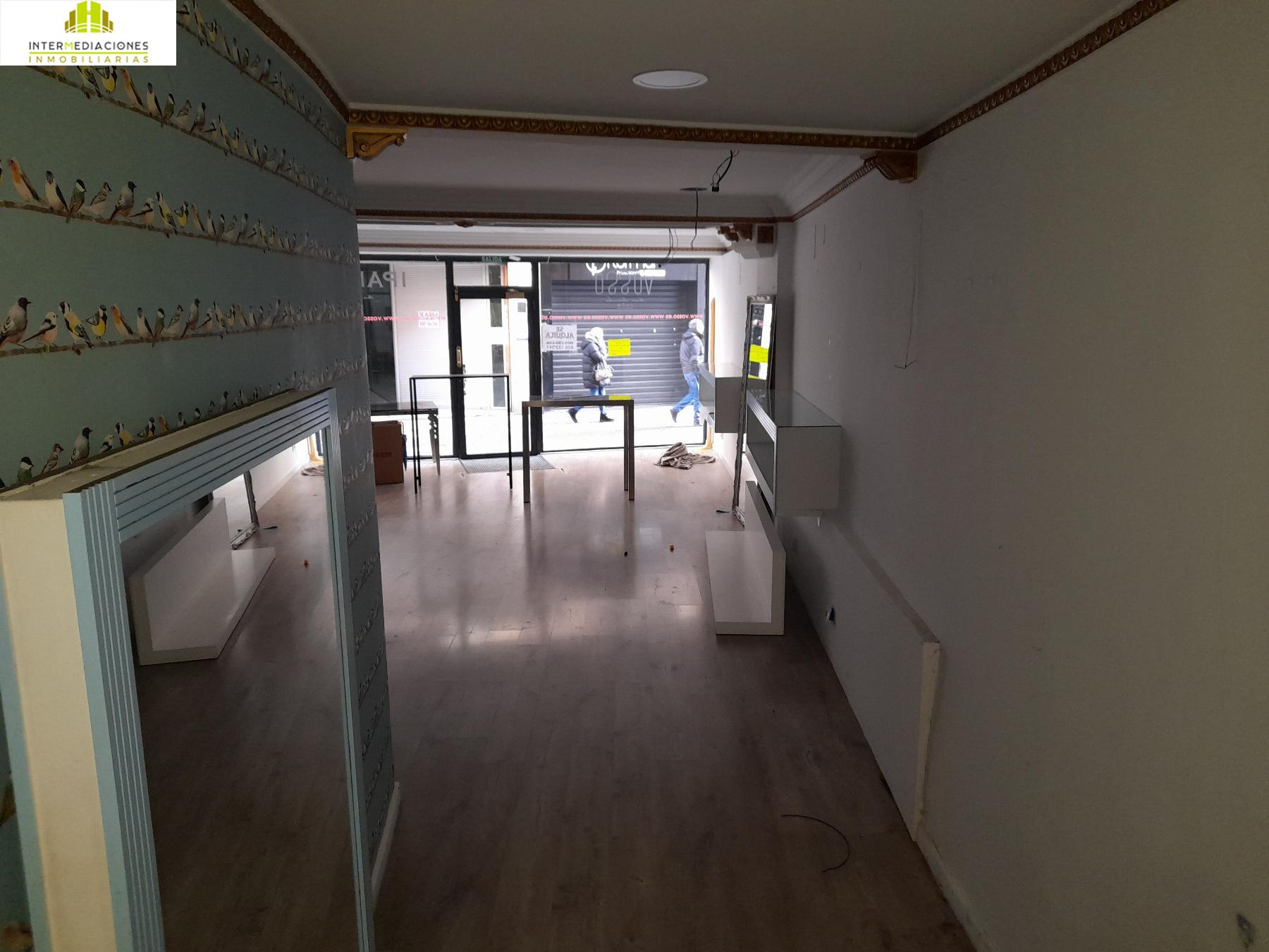 For rent of commercial in Albacete