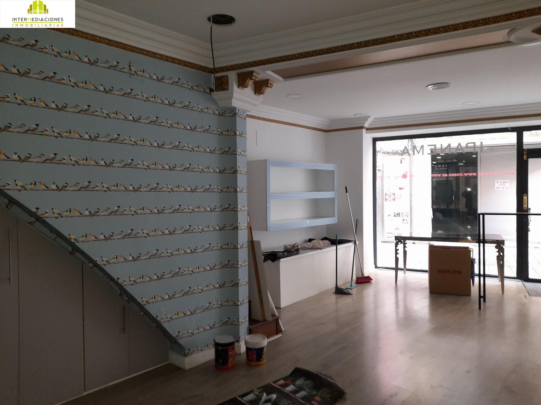 For rent of commercial in Albacete