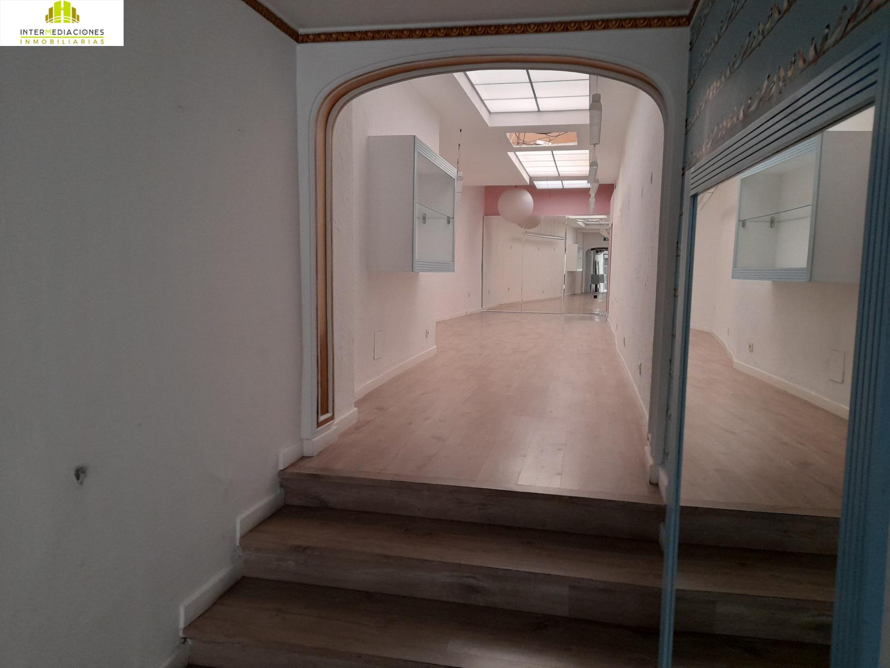 For rent of commercial in Albacete