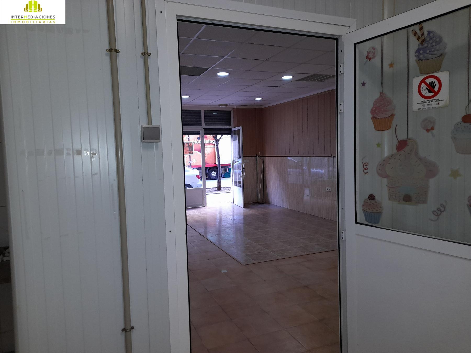 For sale of premises in Albacete