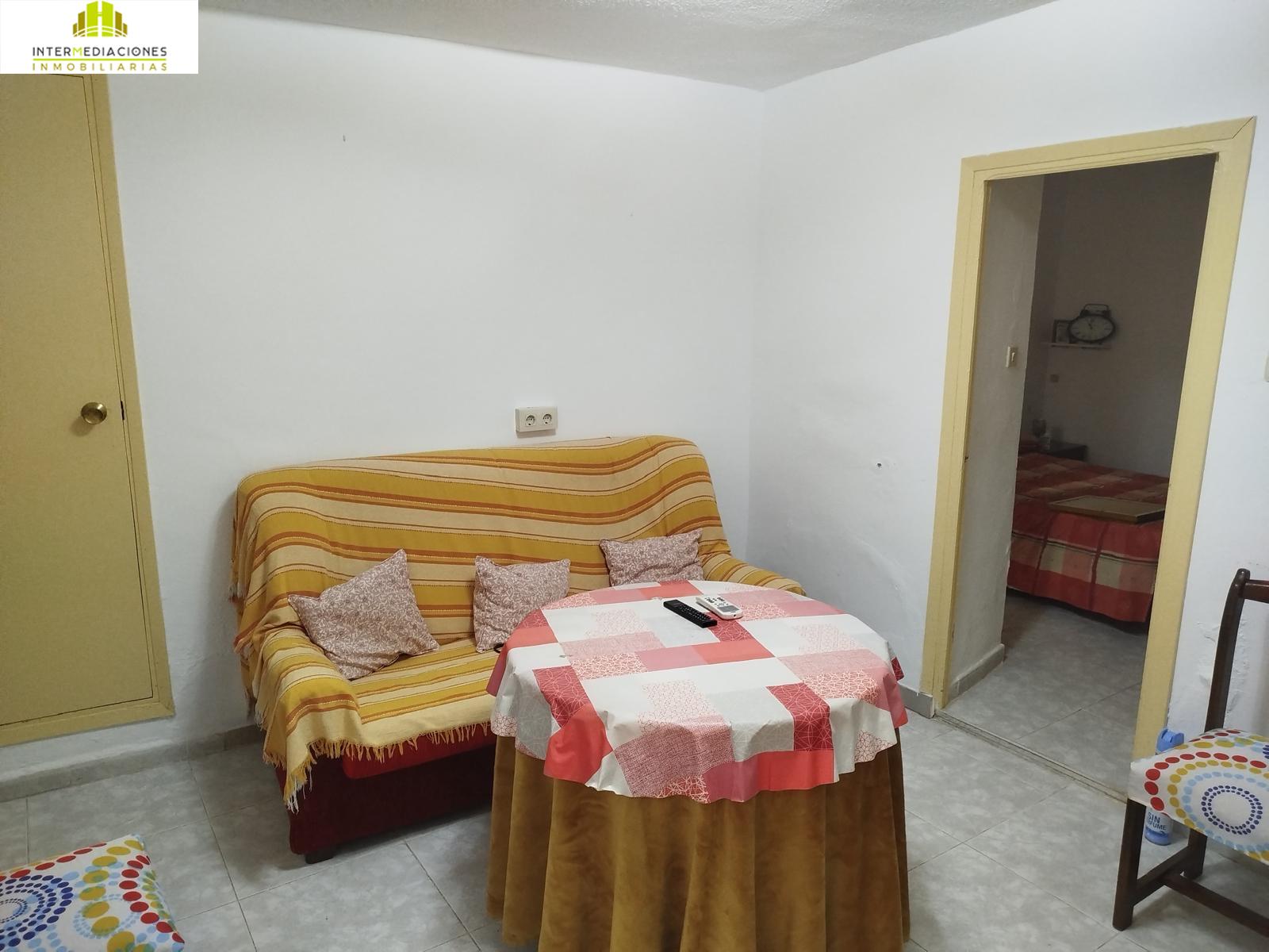 For sale of house in Liétor