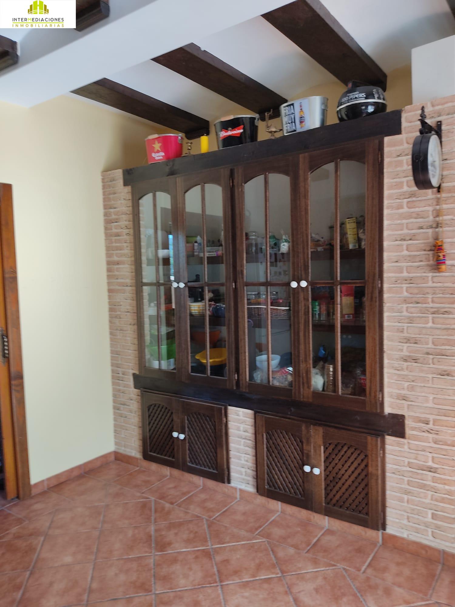 For sale of chalet in Albacete