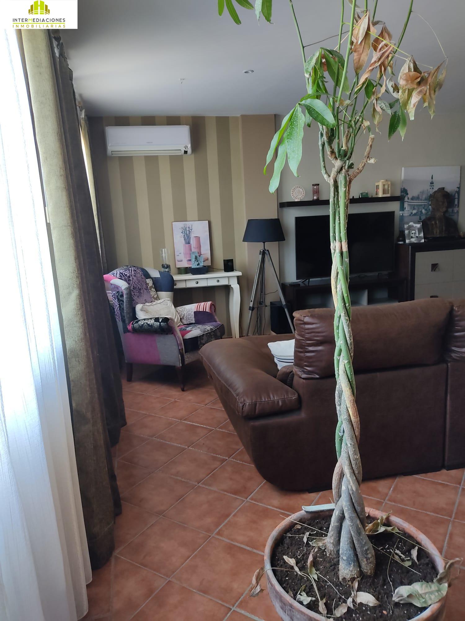 For sale of chalet in Albacete