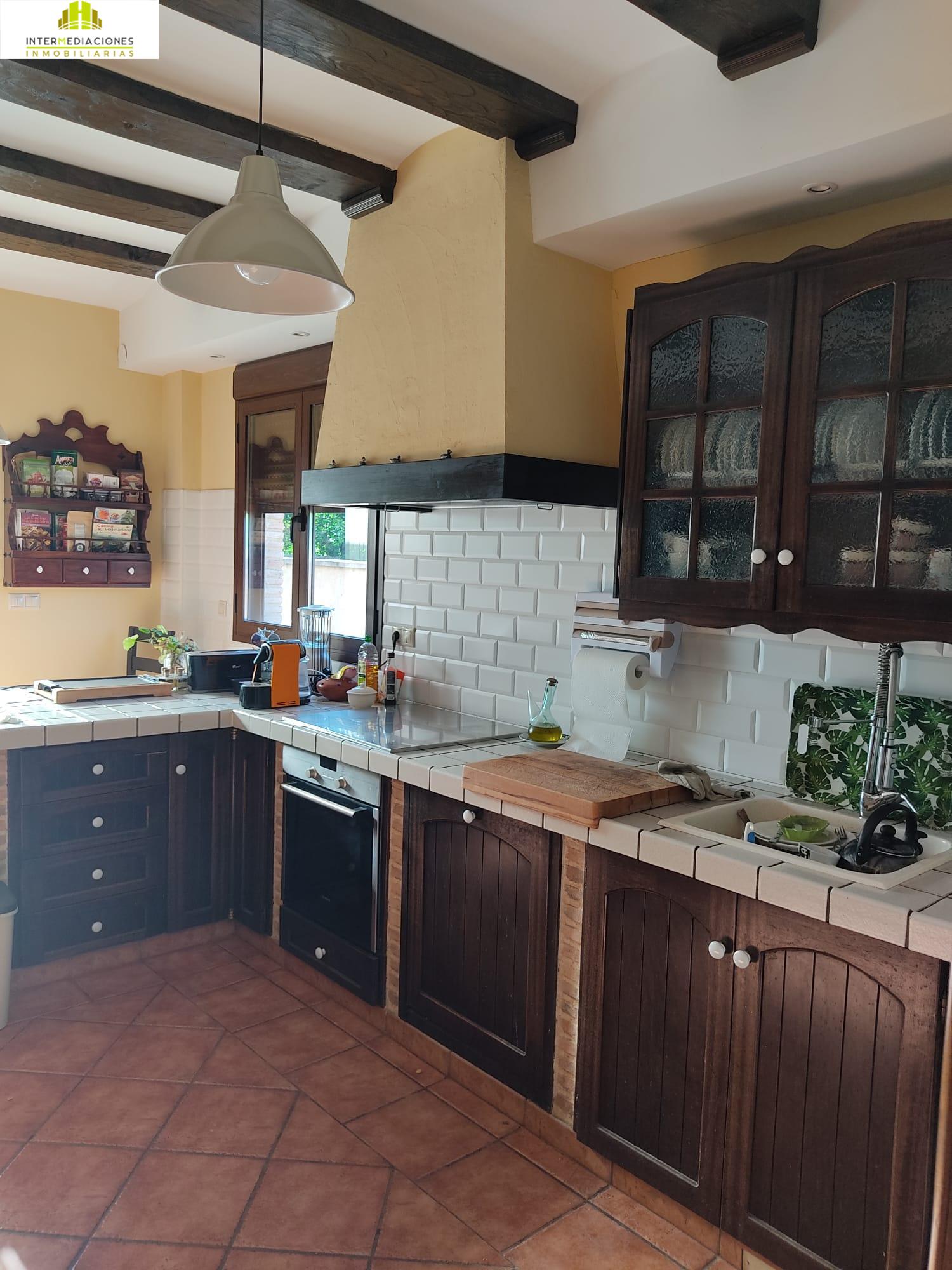 For sale of chalet in Albacete