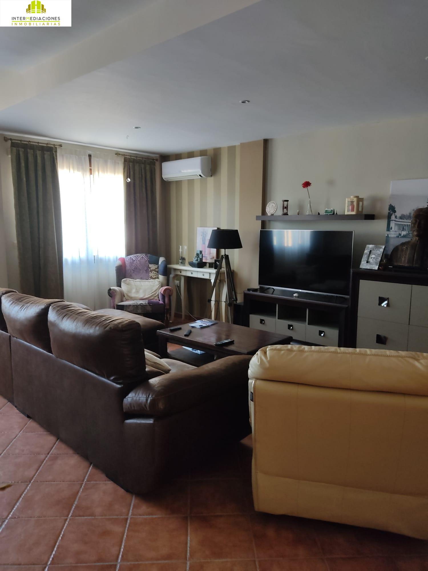 For sale of chalet in Albacete