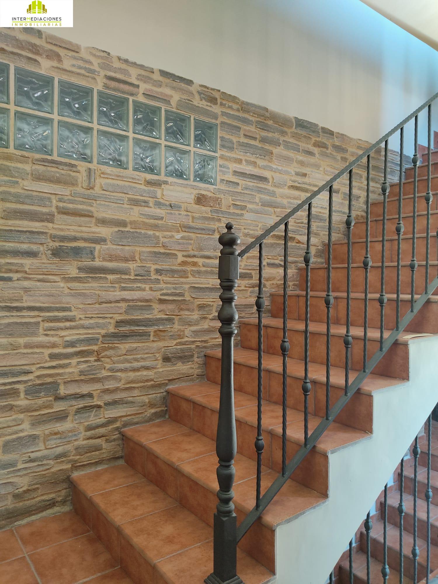 For sale of chalet in Albacete