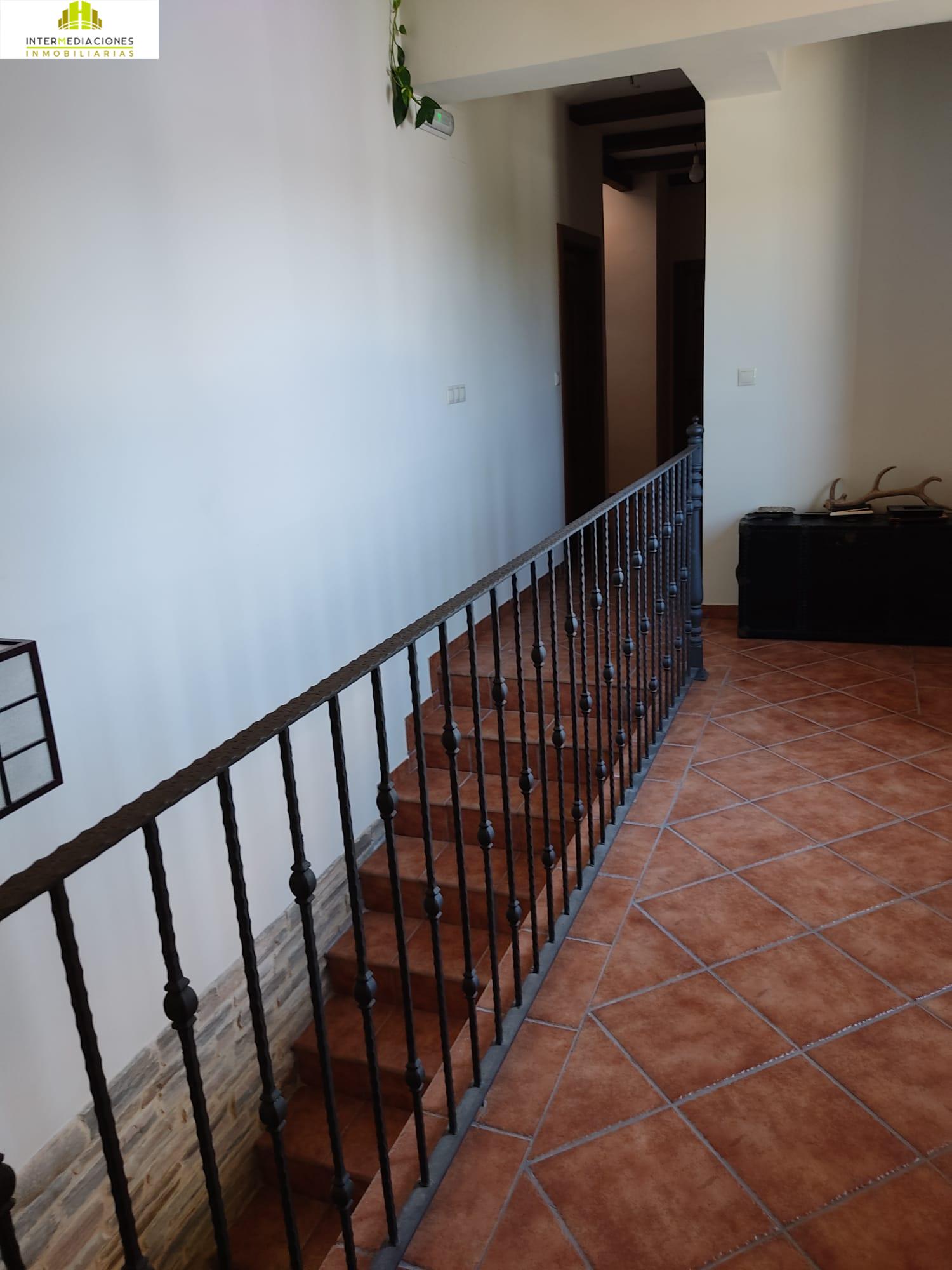 For sale of chalet in Albacete