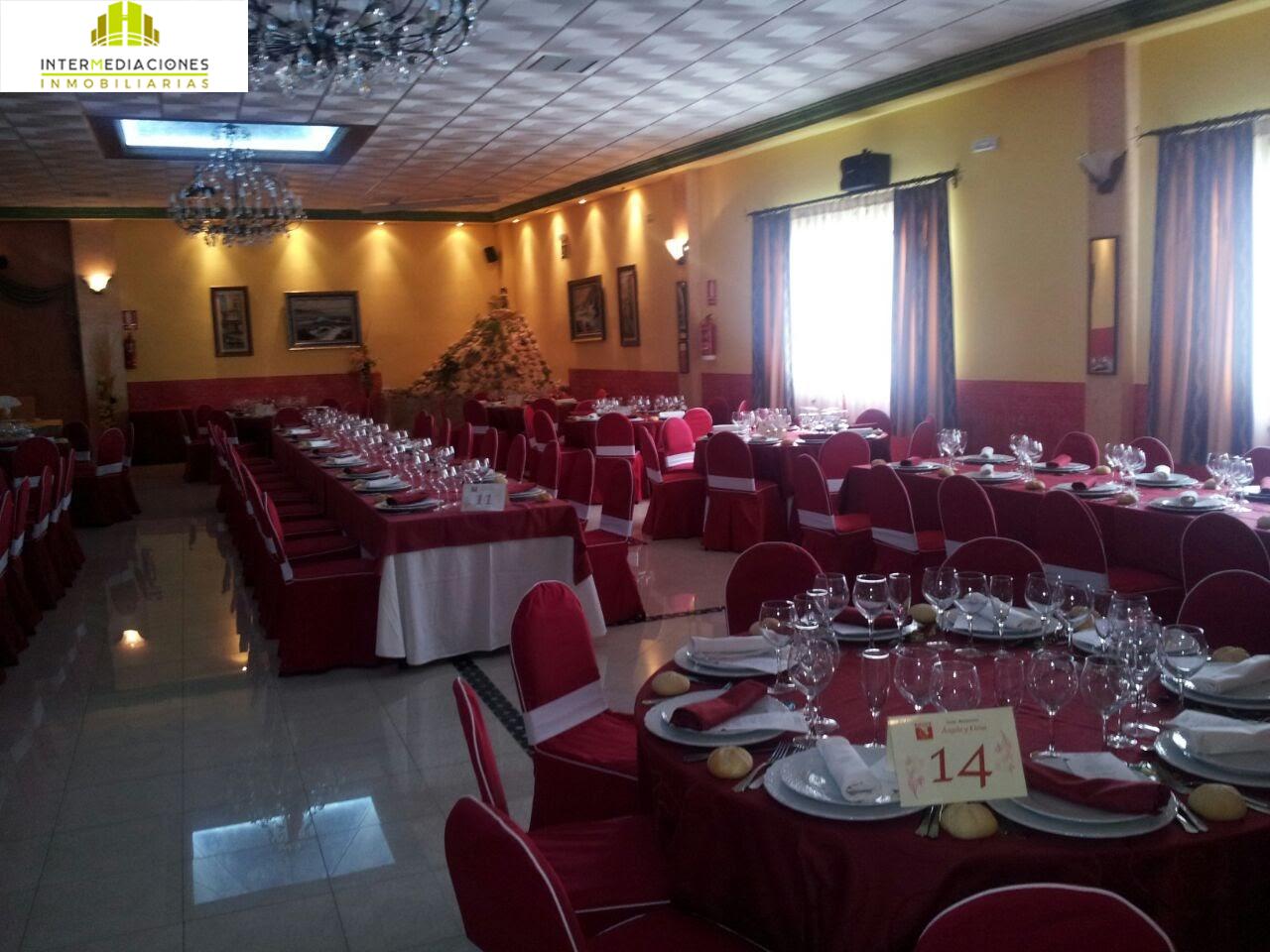 For sale of commercial in Tobarra