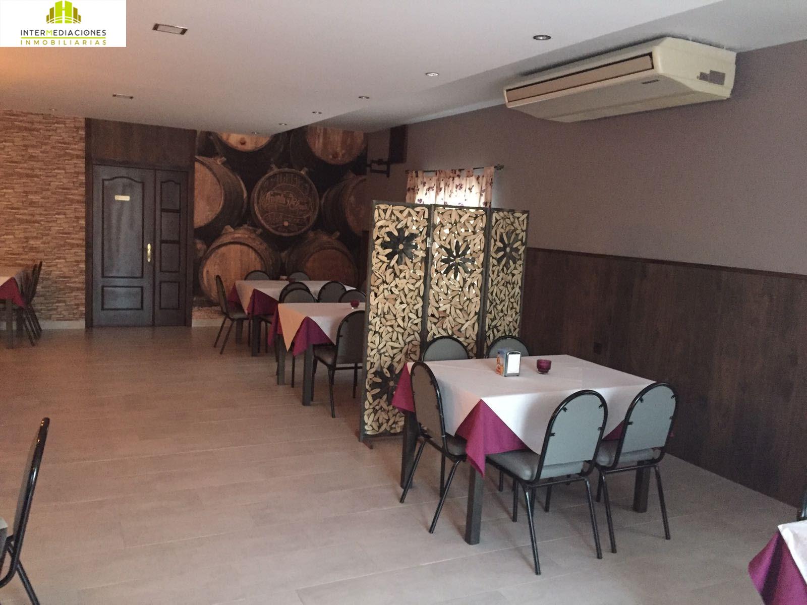 For sale of commercial in Tobarra