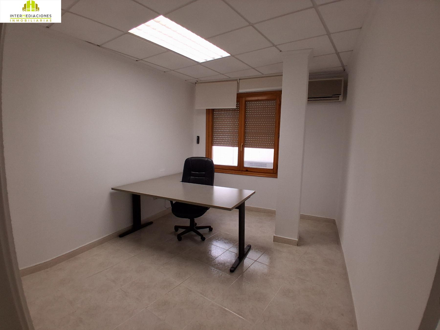 For sale of office in Albacete