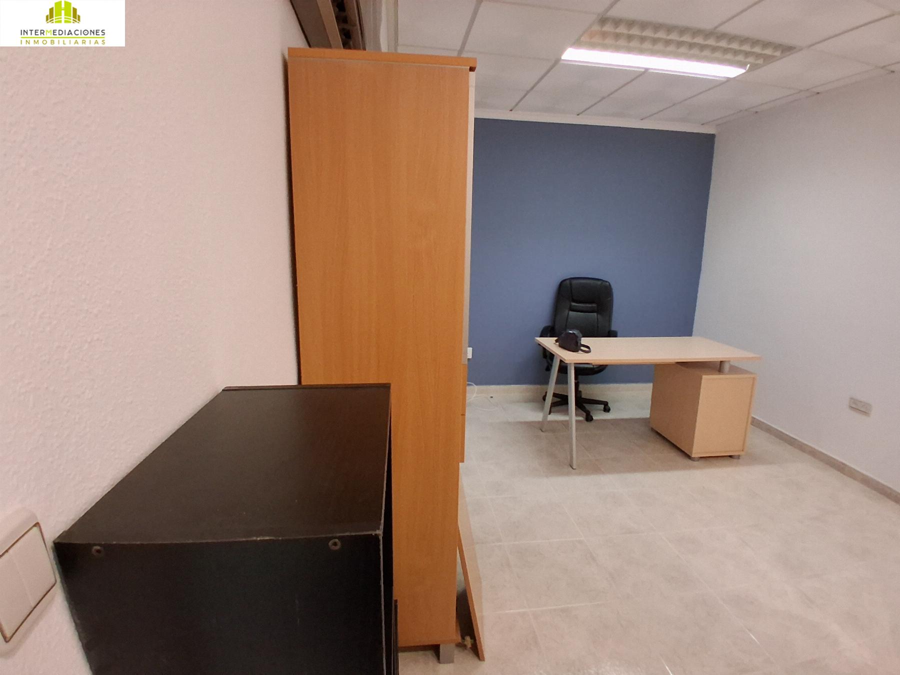 For sale of office in Albacete