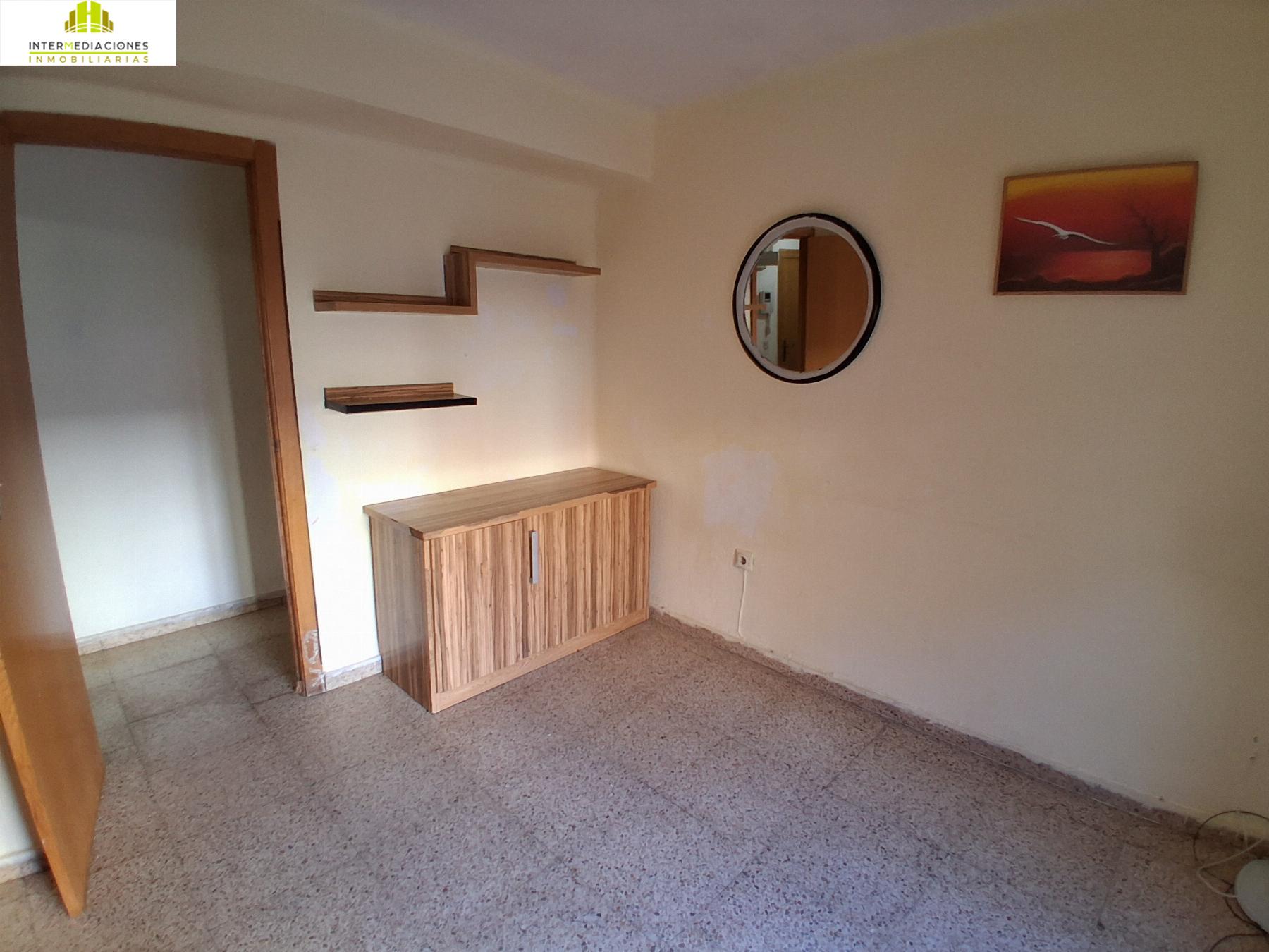 For sale of flat in Albacete