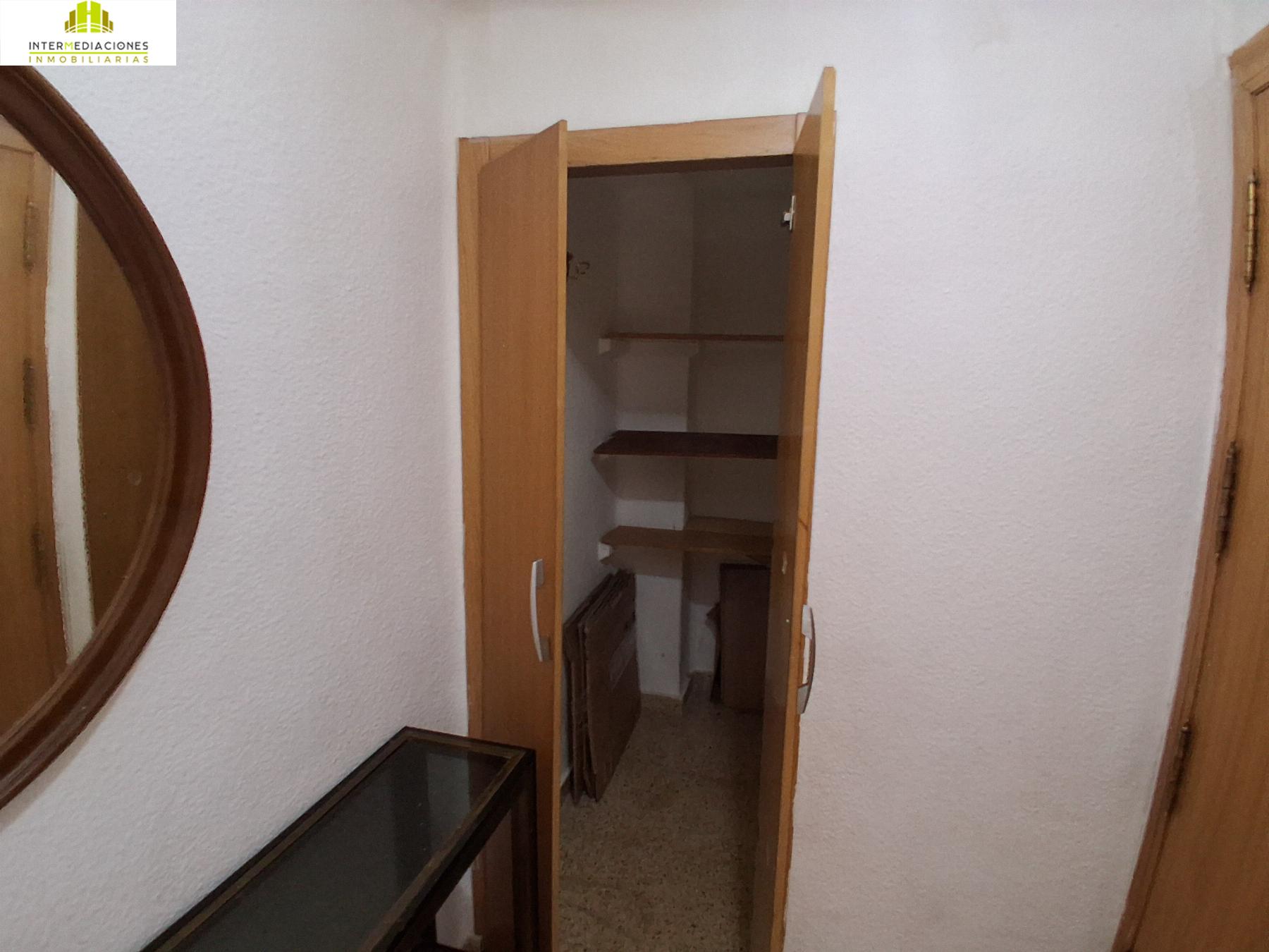 For sale of flat in Albacete