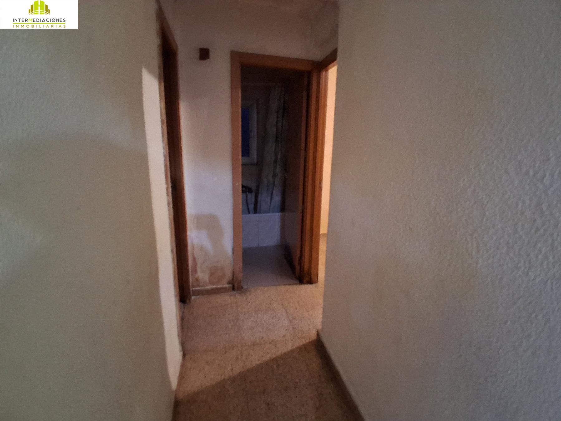 For sale of flat in Albacete