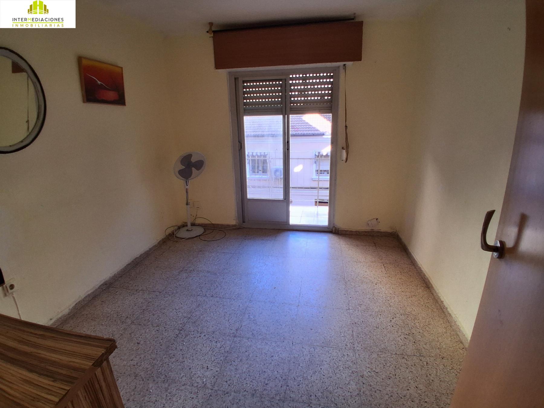 For sale of flat in Albacete