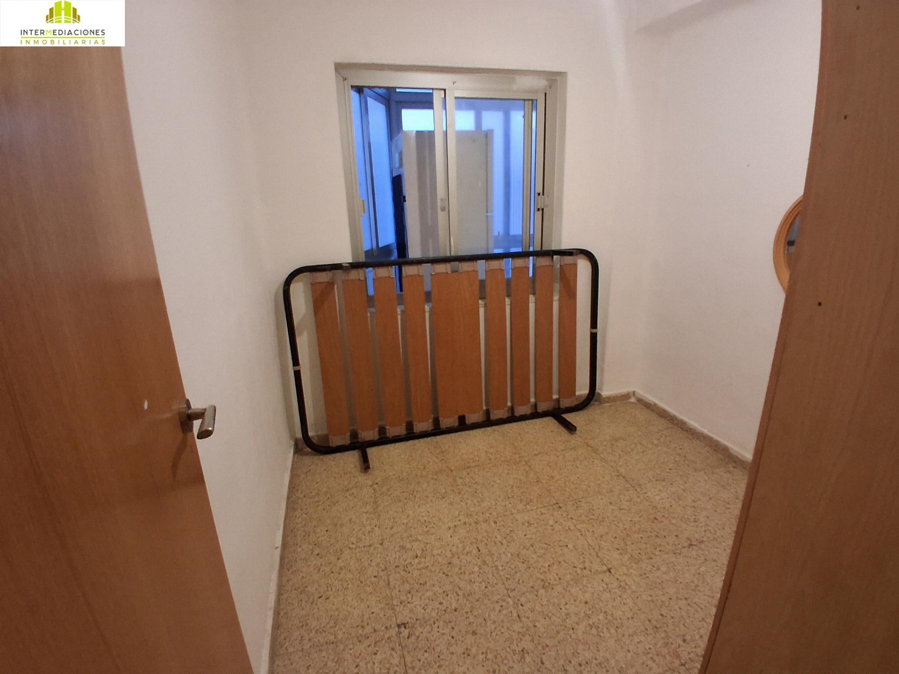 For sale of flat in Albacete