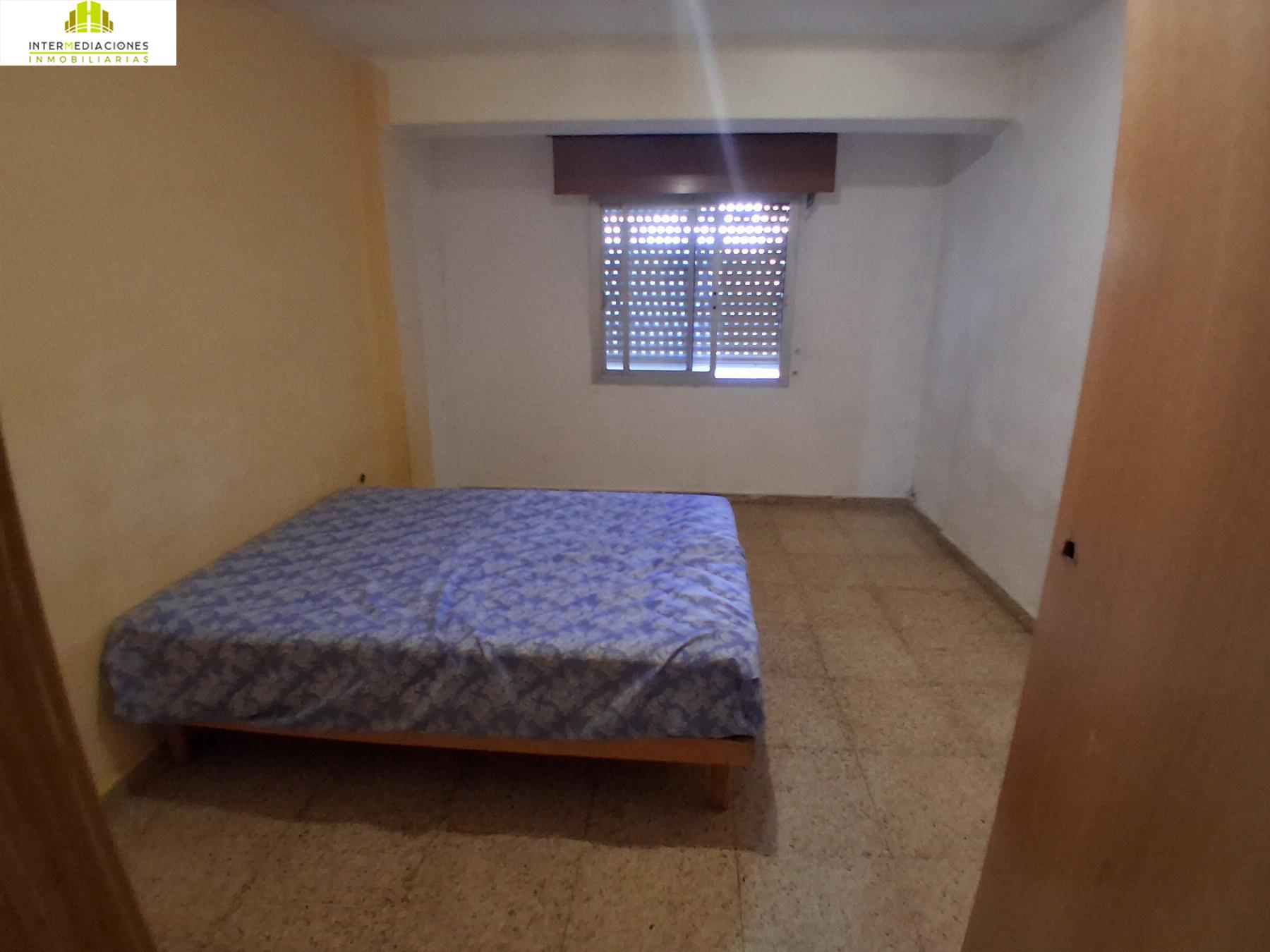 For sale of flat in Albacete