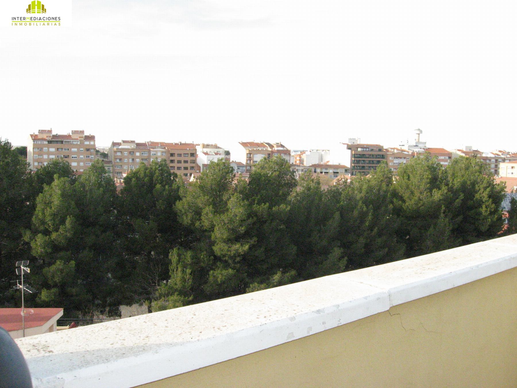 For rent of penthouse in Albacete