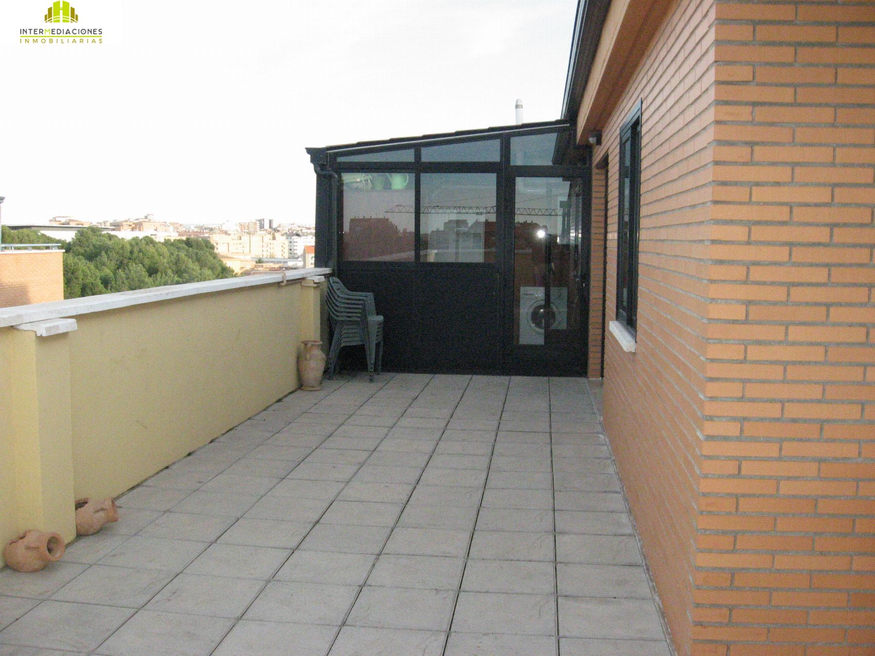 For rent of penthouse in Albacete