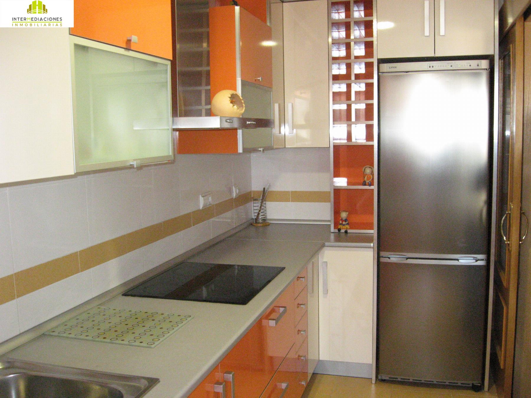 For rent of penthouse in Albacete