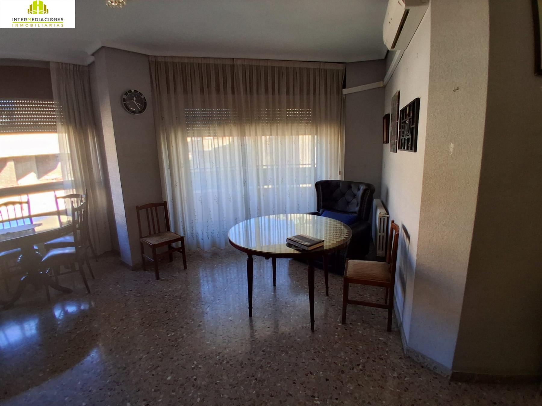 Venta de piso en Albacete