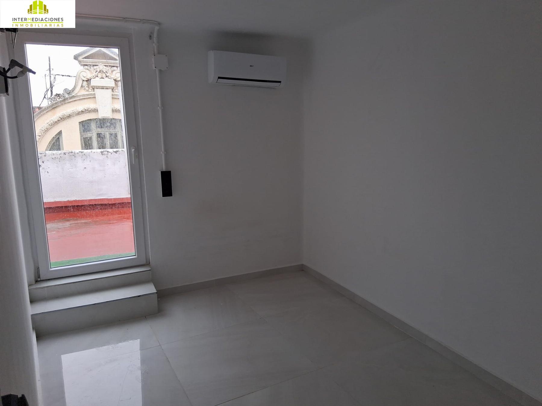 For rent of penthouse in Albacete