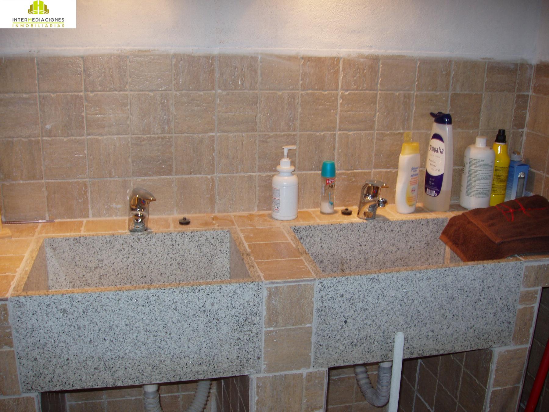 Venta de casa en Casas de Juan Núñez