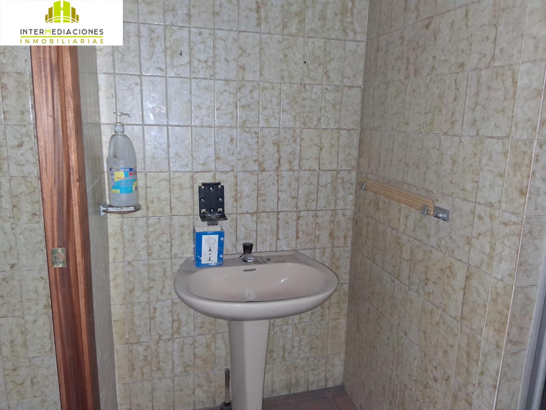 Venta de local en Albacete