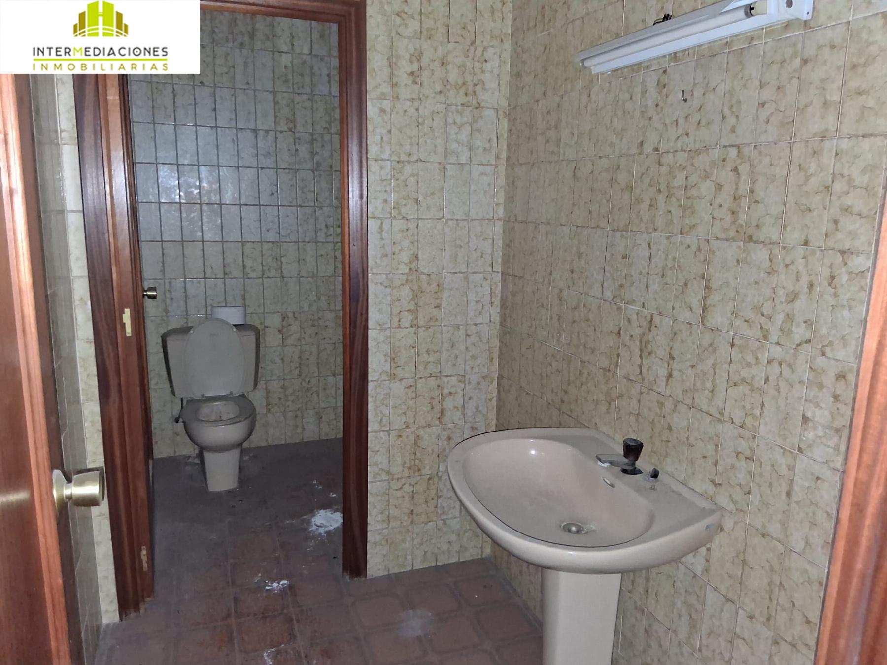Venta de local en Albacete