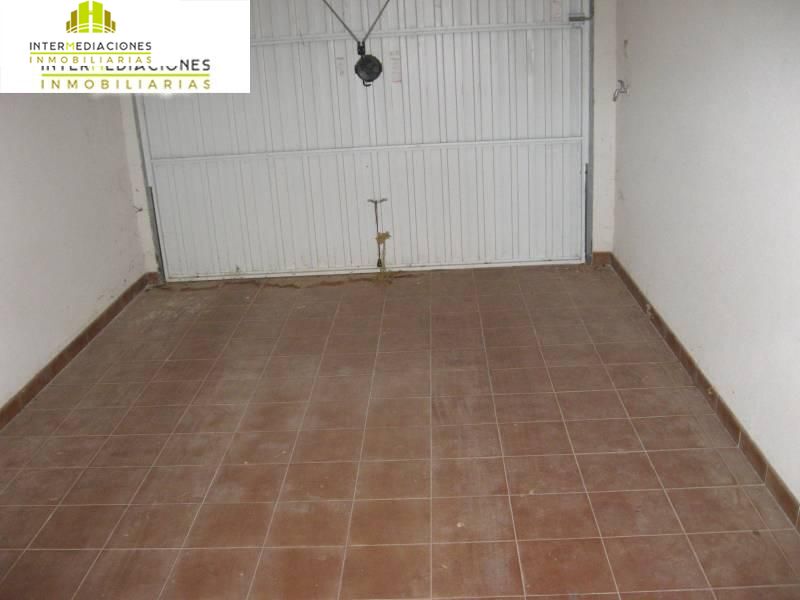 Venta de casa en Chinchilla de Monte-Aragón