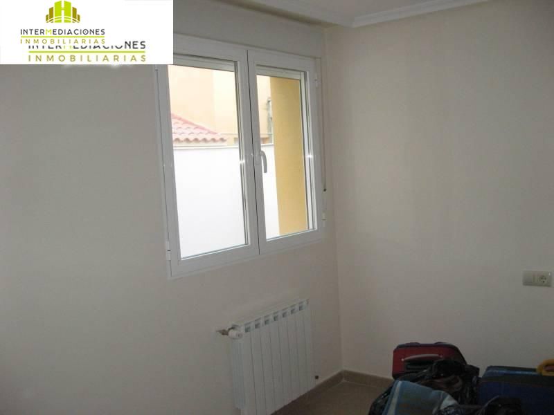 Venta de casa en Chinchilla de Monte-Aragón