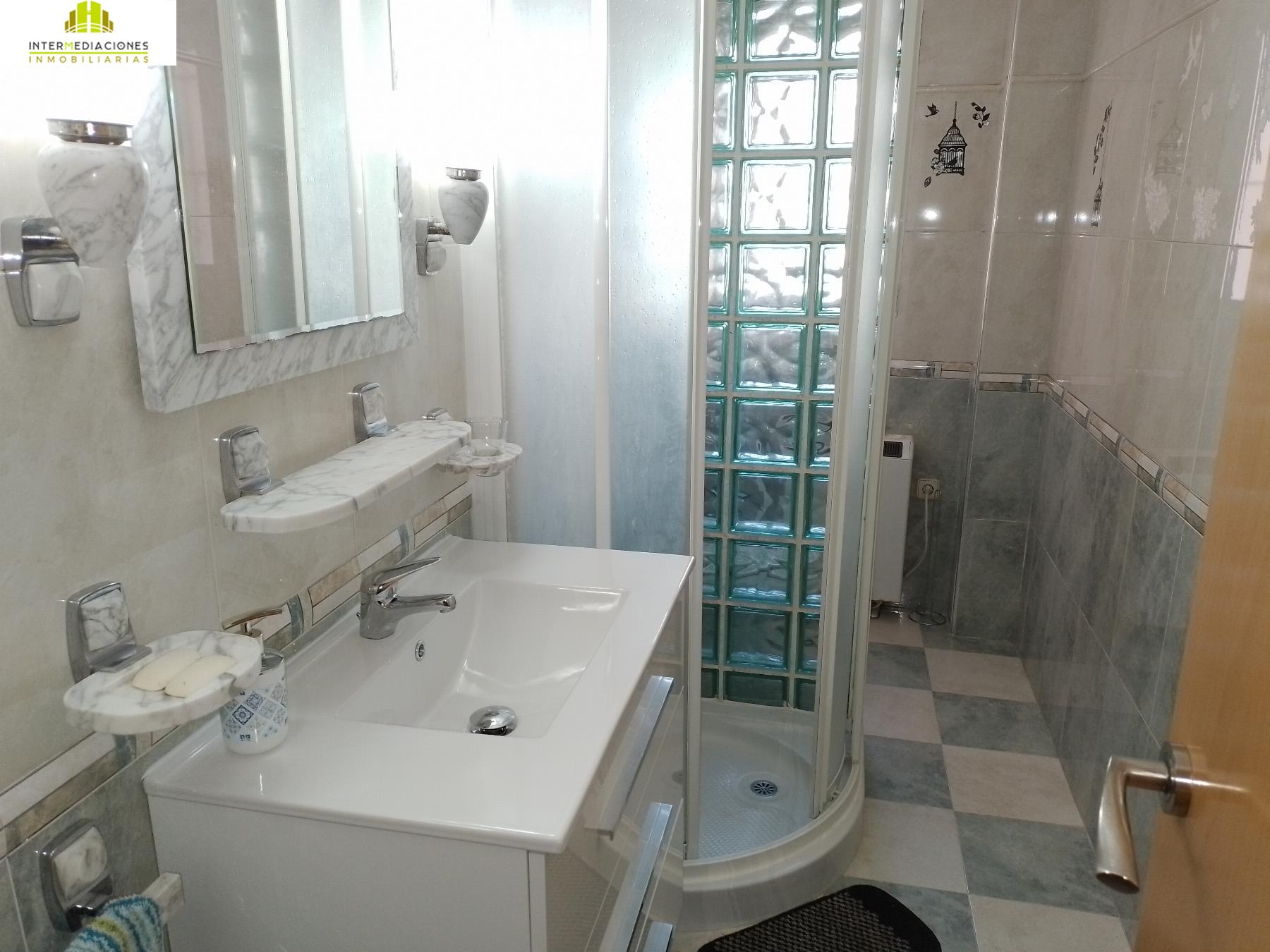 For sale of flat in Albacete