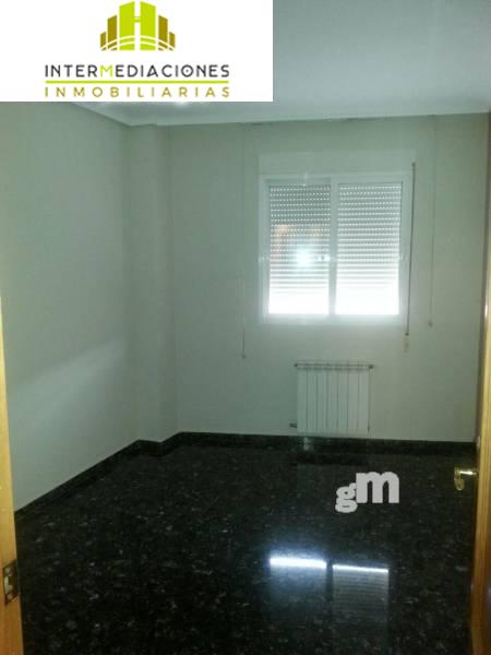 For sale of flat in Albacete